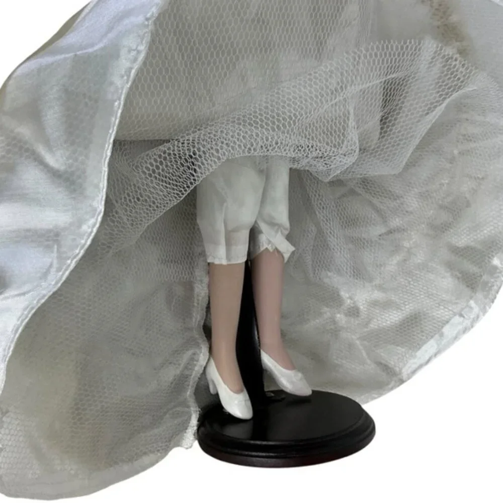 Vintage Porcelain Angel Doll 19” Brunette with Stand Gold White Lace Gown 1989